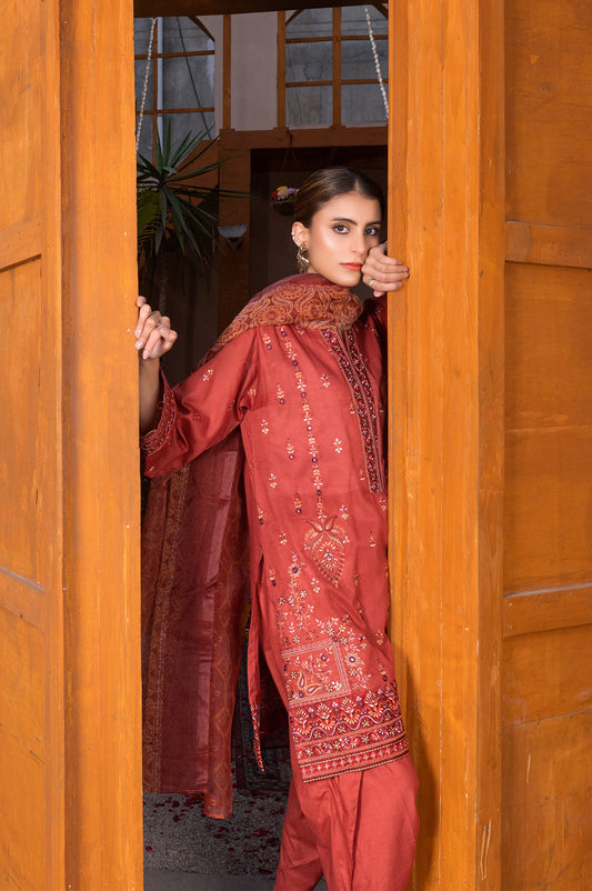 Gulnar Rouge | Lawn - Embroidered