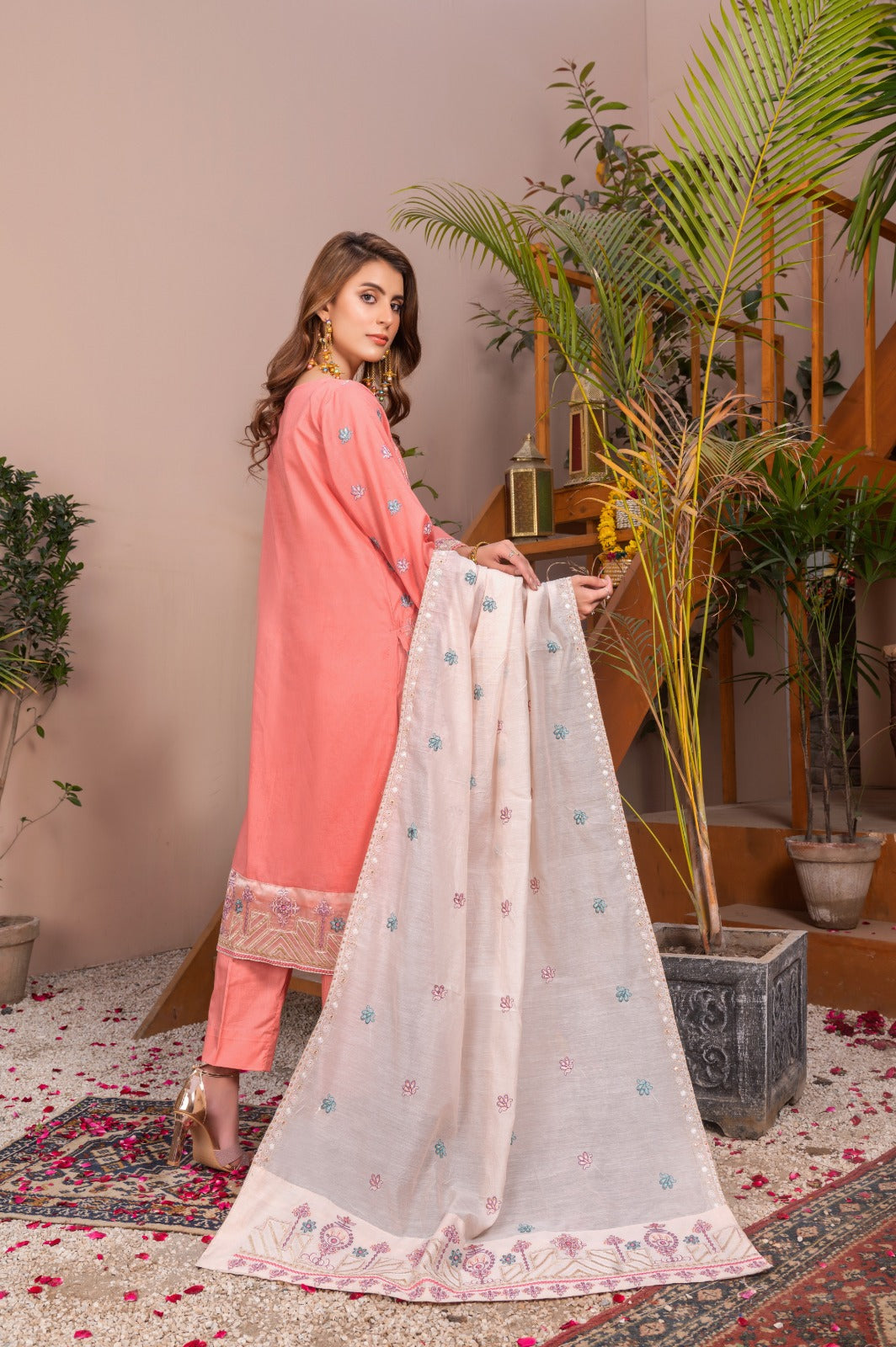 Gulbano Rose | Lawn - Embroidered