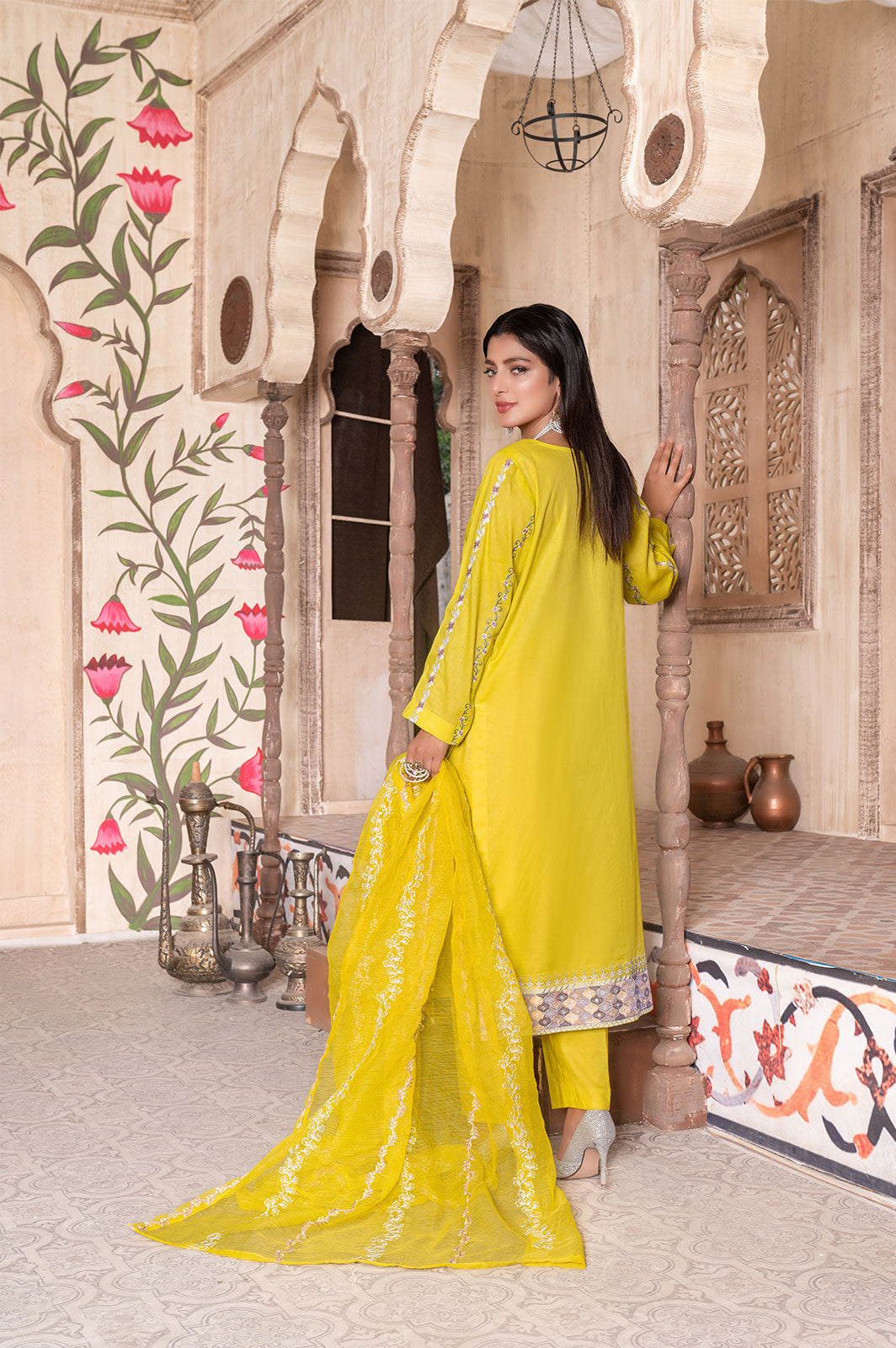 Mehr-e-Zar | Lawn - Embroidered