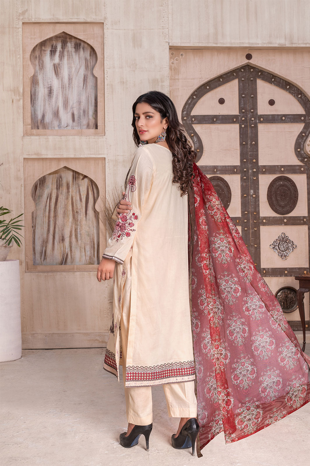Shireen Gul | Lawn - Embroidered